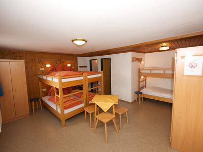 6-Betten-Zimmer im Salitererhof Saalbach Hinterglemm